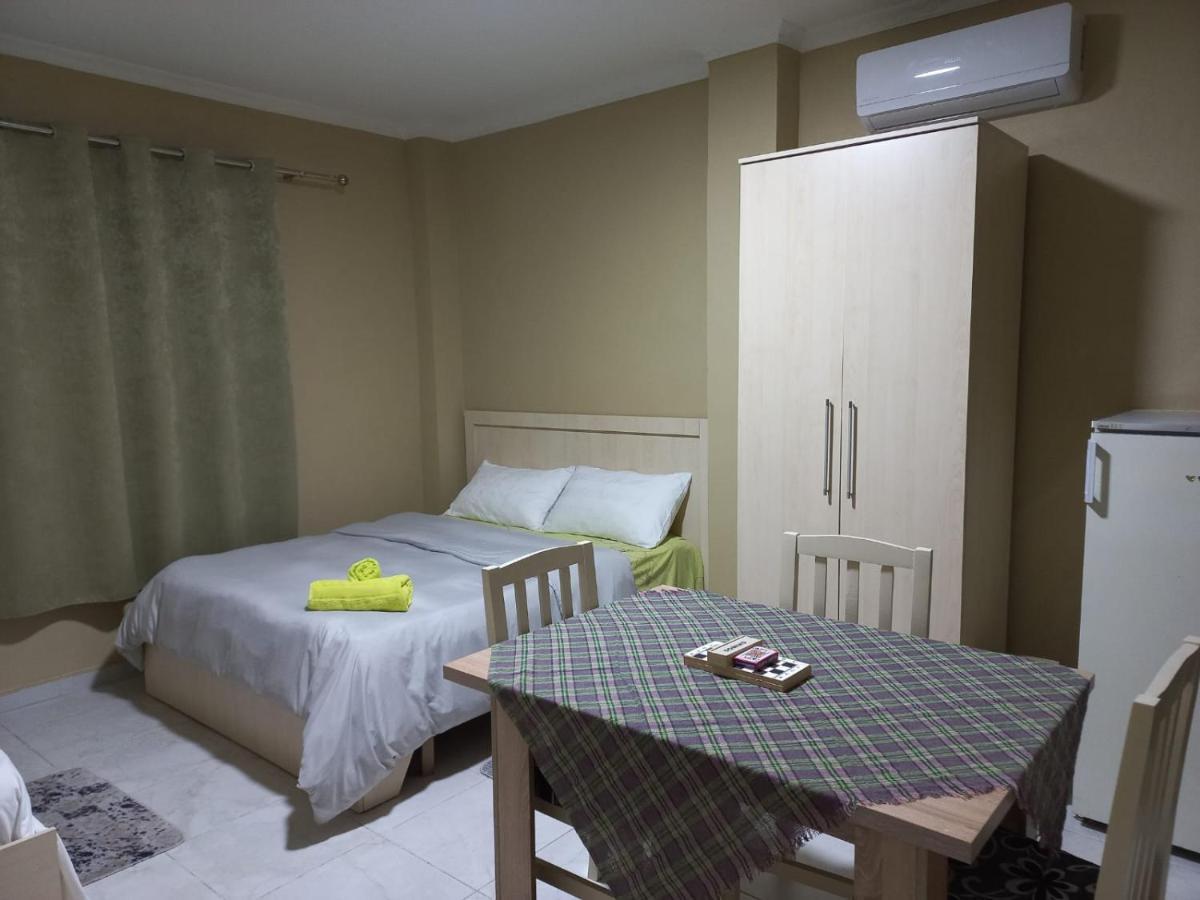 Klev'S Apartments Shkoder Exterior photo